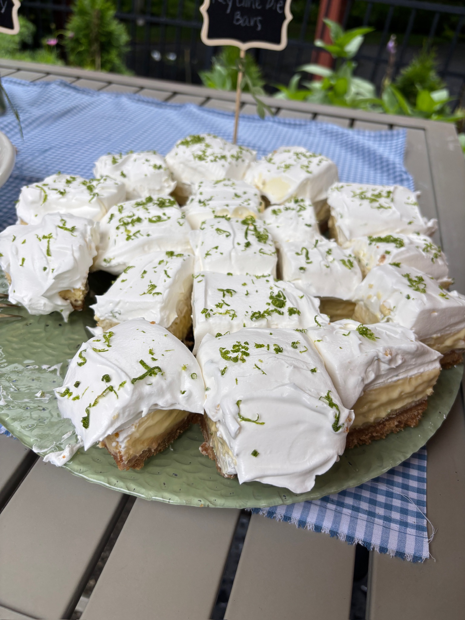 Key Lime Pie Bars